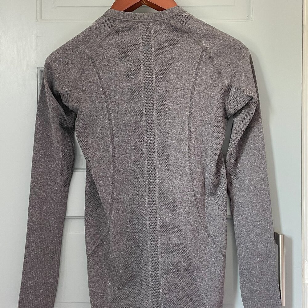 Lululemon Swiftly Tech Long Sleeve Shirt. Size 6 - Picture 8 of 10